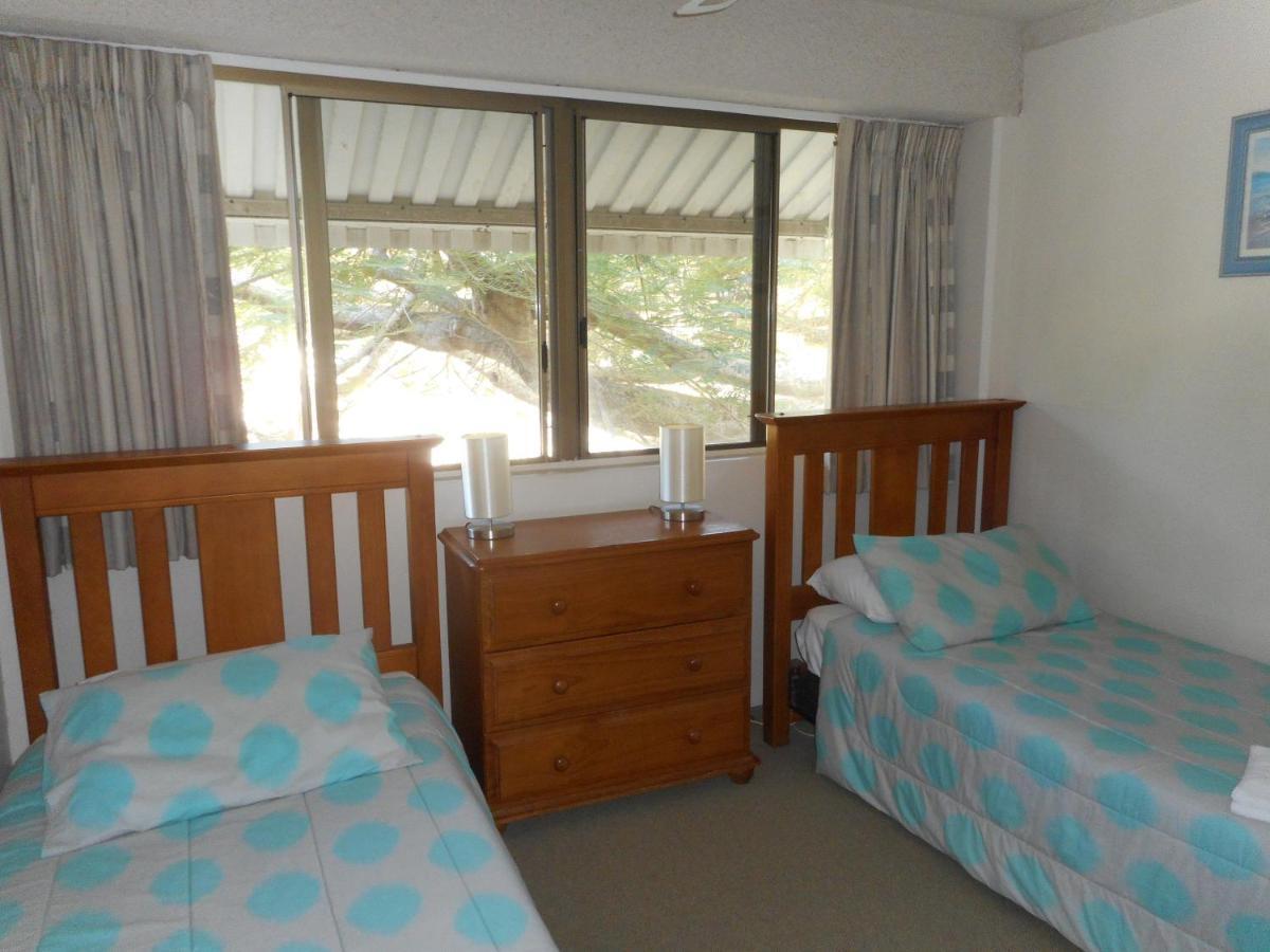 Placid Waters Holiday Apartments Bongaree المظهر الخارجي الصورة